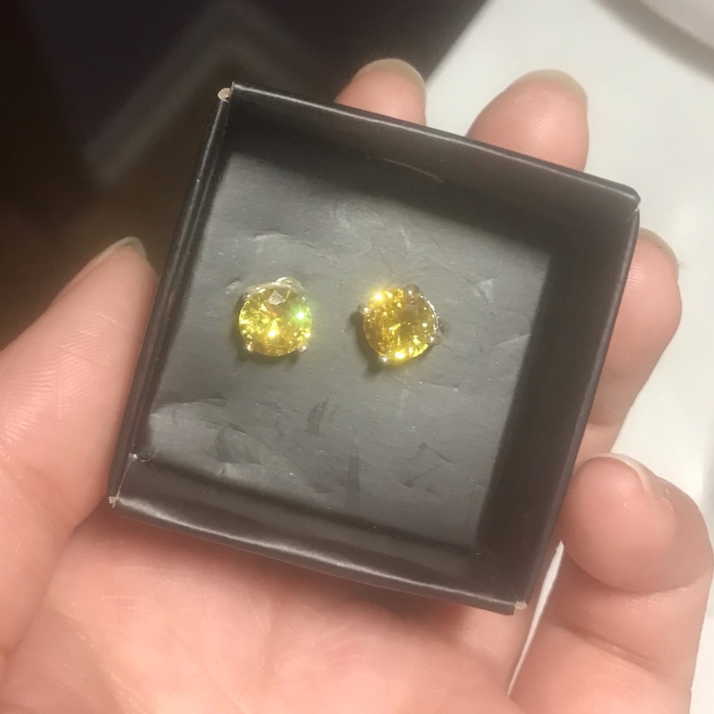 Yellow gem earrings